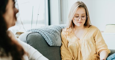 Bride turns down a $25,000 wedding gift from her future mother-in-law, knowing it will be used to control the guest list, her dress, and the venue