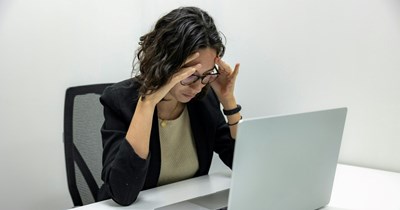 Work investigates employee for leaving the country during sick leave because of their email timestamps: 'You're 100% going to get fired'