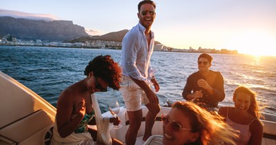 Boat owner reports his own cousin for trespassing because he hosts a secret boat party with strangers behind his back: 'If something happens I'm the one on the hook'