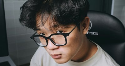 19-year-old employee gets called to boss's office and told off for refusing to come in on a day off, employee holds his ground: ‘Why should I be expected to come in?’