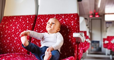 Passenger confronts Mom of infant, 4, and 5-year-olds after 'grueling' flight