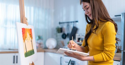 College student takes a stand against art teacher's lesson: 'It goes against my own fundamentals and values'