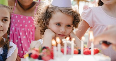 6-year-old forced to cancel birthday party by Girl Scout troop: 'We just got here!'