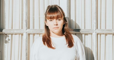 18-year-old pays rent to boyfriend's parents, protests when told to stay out of the house 5 days a week because his stepdad is 'uncomfortable': 'I spend 90% of my time in our bedroom'