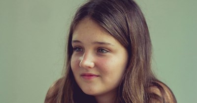 Stepmom hides her 14-year-old stepdaughter's crush from her dad because she asked her not to tell him, dad gets angry at stepmom when he finds out: 'This was the first time she really opened up to me.'