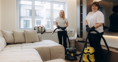 Kids hire professional cleaners to prove their mom’s complaints have nothing to do with actual cleanliness: 'Mom was a spite cleaner'