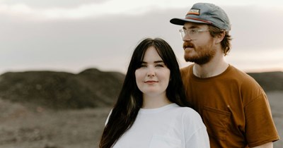Boyfriend refuses to marry his fiancé until she pays the 6 years worth of taxes she hasn't filed: 'Her wages are garnished.'