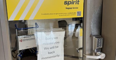 34 Signs That Prove that If There’s a Sign, There’s a Story