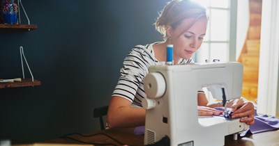 Dad freaks out when his brother refuses to volunteer his wife's non-existent “free time” to help their nephew thread a sewing machine: ‘She barely gets an hour to herself’