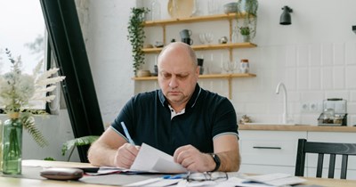 Wife with joint accounts refuses to show husband credit card statements despite spending $19k in 3 months: 'She is the one who shops for daily items'