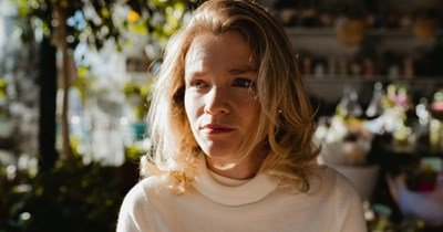 Woman kicks out cousin staying with her rent-free after she tries to bill the host for housework she didn’t ask for