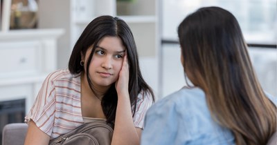 Aunt stops babysitting 3 nephews under 10 after her entitled sister makes a condescending "joke" about her WFH career and personal life: 'I just answer emails all day with no husband, no kids, no responsibilities'