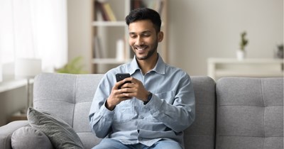 Tenant Uses AI to Handle Landlord’s Daily Texts for Three Months, and Their Relationship Only Improves