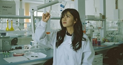 Biotech Professional Has It with Incompetent Supervisor, So He Comes Up with 'Fool Proof' System That Forces Him to Work an Extra 2-3 Hours a Day for 3 Months