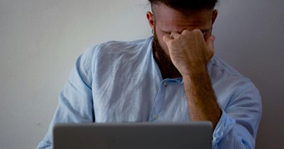 Job shifts employee's daily schedule from 7:30-4:30 to 12-8 with no notice, leaves them no choice but to comply