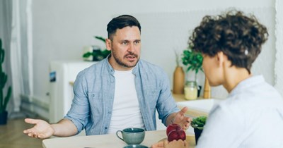 Dad of 4 children keeps paying Mom child support even after 3 kids turn 18, Mom decides to stay silent and take the money, until he finally discovers: ‘You did nothing'