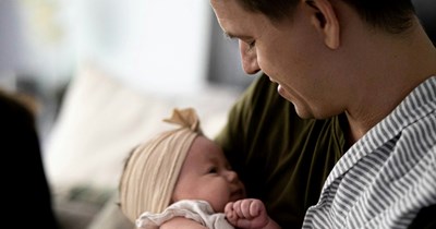 After Years of Sending Parents Money Every Month, Son Decides to Cut the Funds in Favor of His Newborn Baby, Only for Dad to Never Respond to the Announcement