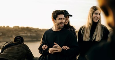 Woman Questions Fiancé's Bachelor Party After Learning He Only Invited His Closest Female Friends