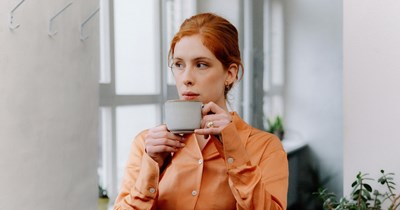 Entitled boss keeps yelling at employees for using her personal mug, one employee decides to take it on their last day at the job: ‘She spent days trying to find the mug’
