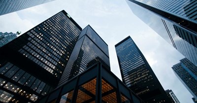 Boss argues with employee because he is paying attention to how much he's getting paid, boss said that he was stealing confidential information: 'She accused me of stealing confidential information.'