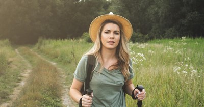30-year-old parents get ditched by their friends in the wilderness because they weren't warned that their “hike” was actually a strenuous bike ride: 'We don't own mountain bikes'