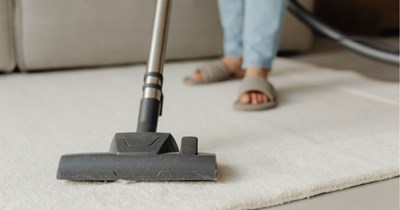 Landlord withholds tenant's entire $1,850 security deposit over a worn carpet, then sends an invoice from a repair company he secretly owns: ‘I’m preparing a demand letter’