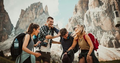Ex-husband refuses to let ex-wife dog-sit at his house while he’s on a couples trip with his new girlfriend, friends cancel over pet-sitting drama: 'If the roles were reversed, I'd do whatever it took'