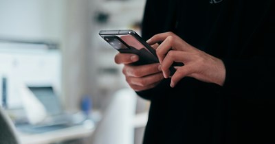 Boss demands employee to give them their personal phone number so that they can contact them after work hours and just use that form of contact: 'This is crazy, right?' 