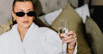 32-year-old woman is the only one not invited to stay in an Airbnb with family on vacation: ‘They go to dinners without me all the time, do things that I specifically say I’d like to do, and claim they forgot to invite me’