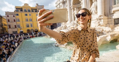 Travel influencer blocks friend after getting called out for faking 'solo travel' costs to sell trips: 'You were disrupting my business'