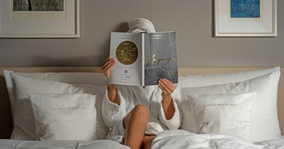 Guest reserved a room and appeared 2 days later than she should, but expected to get the room anyway: ‘The shock on her face when she was informed that no, we didn't "hold onto" her room for her was utterly priceless.’