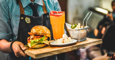 Is it an obligation to tip on percentage? People discuss tipping culture around the world, some people get it, others criticize it completely: 'Pretty soon someone's going to ask for a tip just for handing me a receipt.'