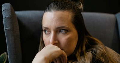 She Moved in With Her Boyfriend Who Owns His Home Outright—He Demands She Pay $400 Rent Plus Groceries