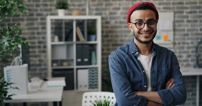Intern Badmouths Former Manager in Professional Networking Group, Calls Them 'Unprofessional' When They Refuse to Write Him a Recommendation