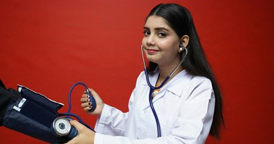 Preteen dreams of becoming a doctor, so older sibling passes down their own professional gear as a personalized birthday kit, watches her light up, then mom calls the used gift "cheap": 'She seemed happy when she first got it' 