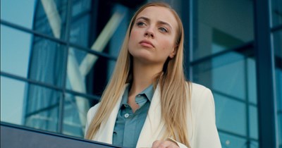 ‘[She] doesn’t know the new hire is actually her replacement’: CEO makes employee help hire her struggling coworker’s replacement, while that coworker has no idea she’s fired once the traveling boss returns