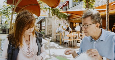 Boyfriend hides his Russian-speaking abilities from girlfriend's Russian parents for 3 years, sparking drama when he finally reveals his fluency