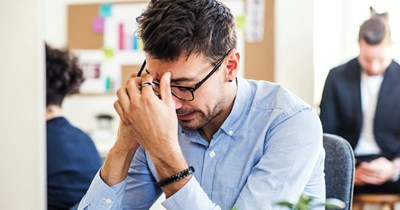 Employee leaves job of 4 years for new role, the position gets eliminated 3 days before his start date: 'Now I'm unemployed with rent due in 3 weeks'