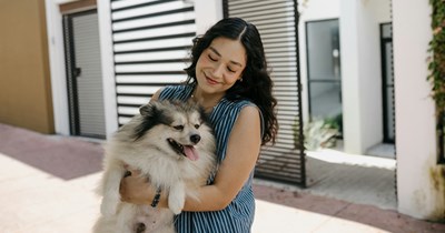 Entitled man requests neighbor dog sit for 4 days, gets offended when she refuses because he changes to 9 days at the last minute: 'So you are done being a nice neighbor now?'