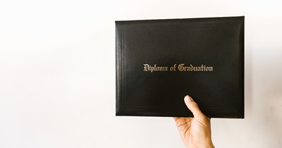 Is It Excessive for HR to Demand an Original Copy of a Job Candidate’s College Degree? Employees Discuss