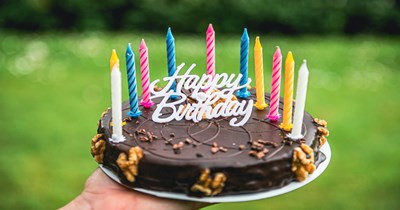 Why would someone do something like that to their partner? Brother's new girlfriend took over the organization of the man's birthday and did it on the same day as his brother's, making him unable to attend. 