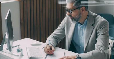 Employee accidentally exposes coworkers who were using AI to respond to emails and confidently providing wrong answers: ‘There's definitely a "well look who's the favorite now" vibe from a couple people’