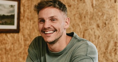 ‘Why do you think staying single is becoming more common these days?’: Redditors debate whether people really prefer this lifestyle or if it’s imposed on them