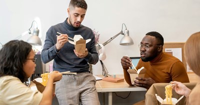 Boss forbids supervisor from eating lunch with his employees because he thinks that socializing with subordinates will compromise work performance: 'I truly have a sick, sociopathic boss.'