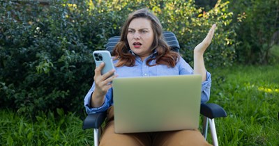 Teenager ruins aunt's custom sapphire engagement ring, and her mother demands that she get to keep it because stealing it and having to cut it was emotionally hard for her