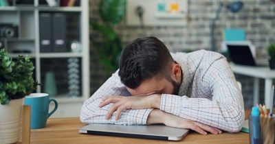 Corporate employee wants to quit his job and finally travel but feels guilty and scared: ‘Sometimes I see myself as a robot and I need to remember that I can break free from the programming. Does anyone relate?’