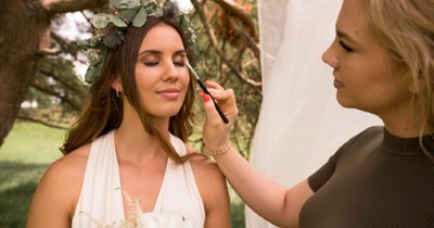 Bride-to-be uninvited her brother to her wedding but still expected to get ready at his place: ‘She still expected to come to my apartment at 7am with the bridesmaids, photographer and makeup artist while I just made myself scarce for the day’