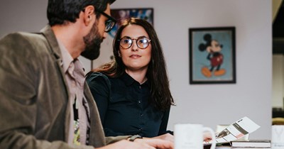 Boss asks employee to stay on for 4 weeks after being denied a full-time job to help train her replacement: 'I’m so frazzled'