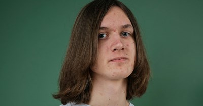 10th-grade student asks his teacher why he has to capitalize his last name: 'He hadn’t capitalized any proper nouns. He insisted his paper didn’t need fixing and was perfect.'