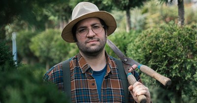 Neighbor removes resident's trees because they ‘block the mountain view’, resident plants 20 new trees on the property instead: ‘I planted Green Giant arborvitaes’